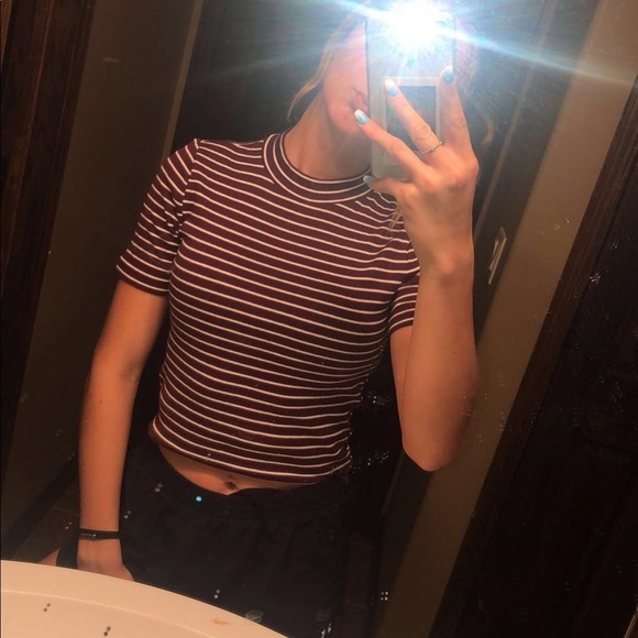 BRAND NEW maroon striped tshirt! - Picture 3 of 3